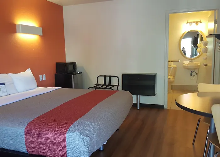 Hotel 6-columbus, Oh - Osu 3*